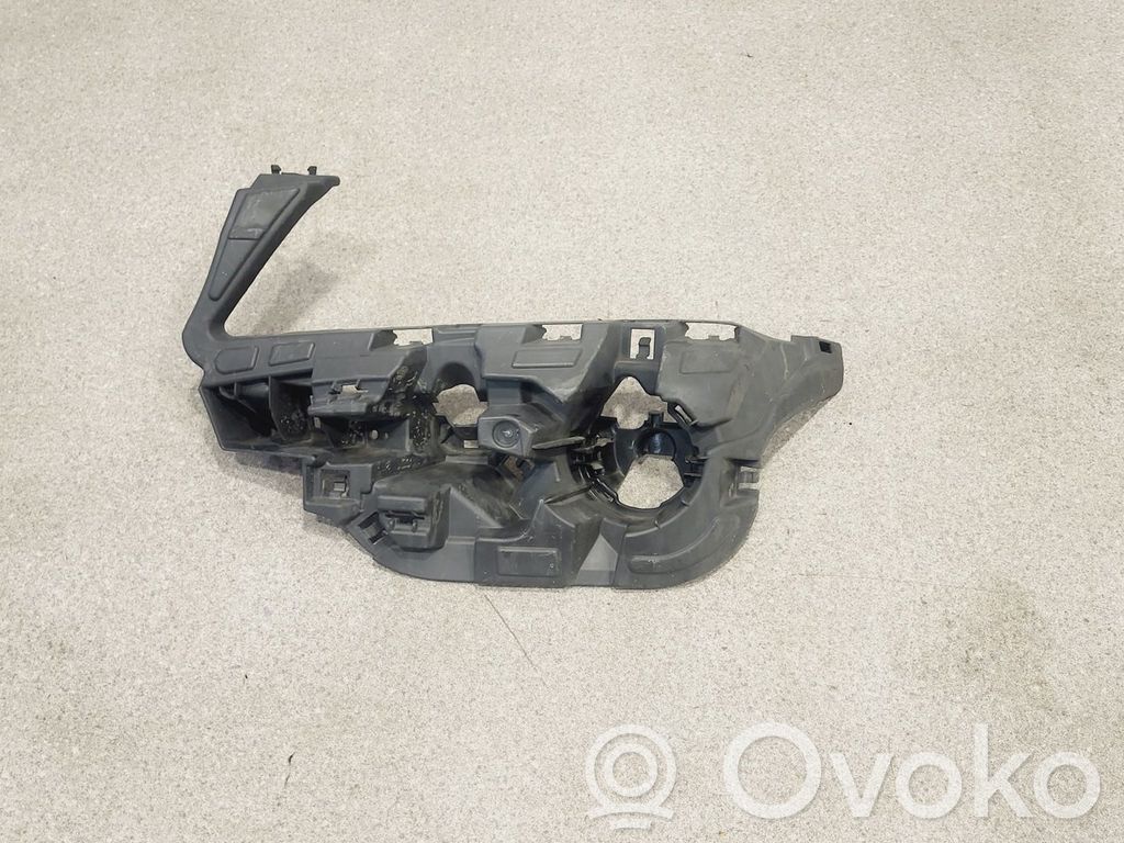 BMW X3 F25 Staffa di rinforzo montaggio del paraurti anteriore 