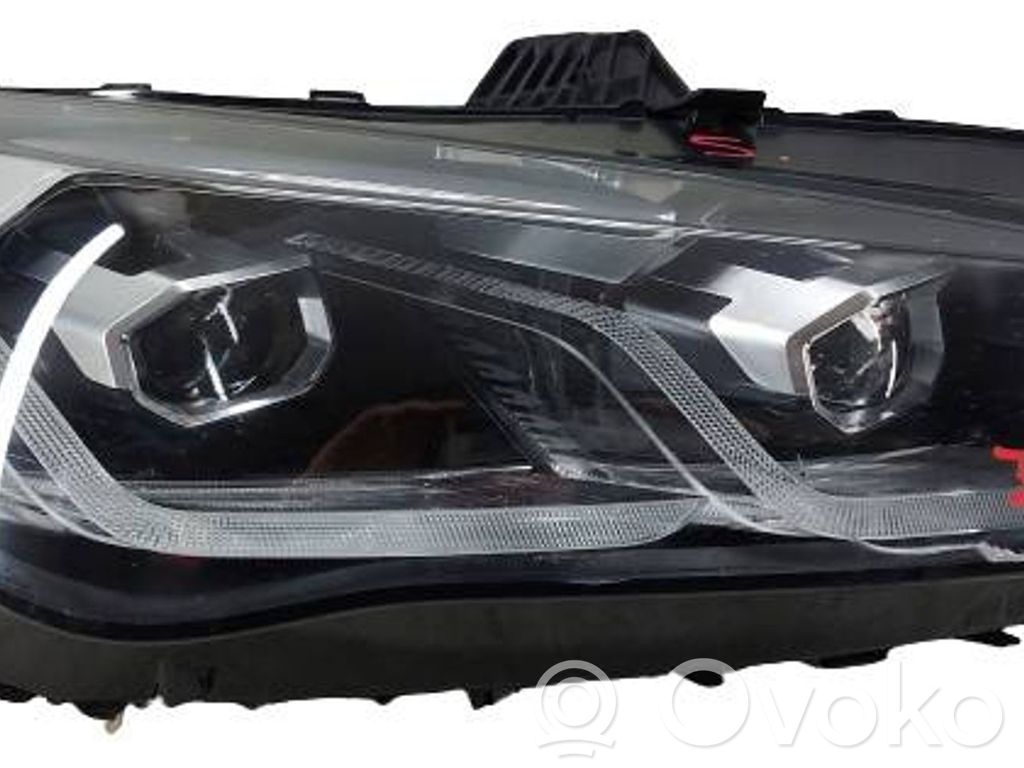 BMW 2 Active Tourer U06 Scheinwerfer 