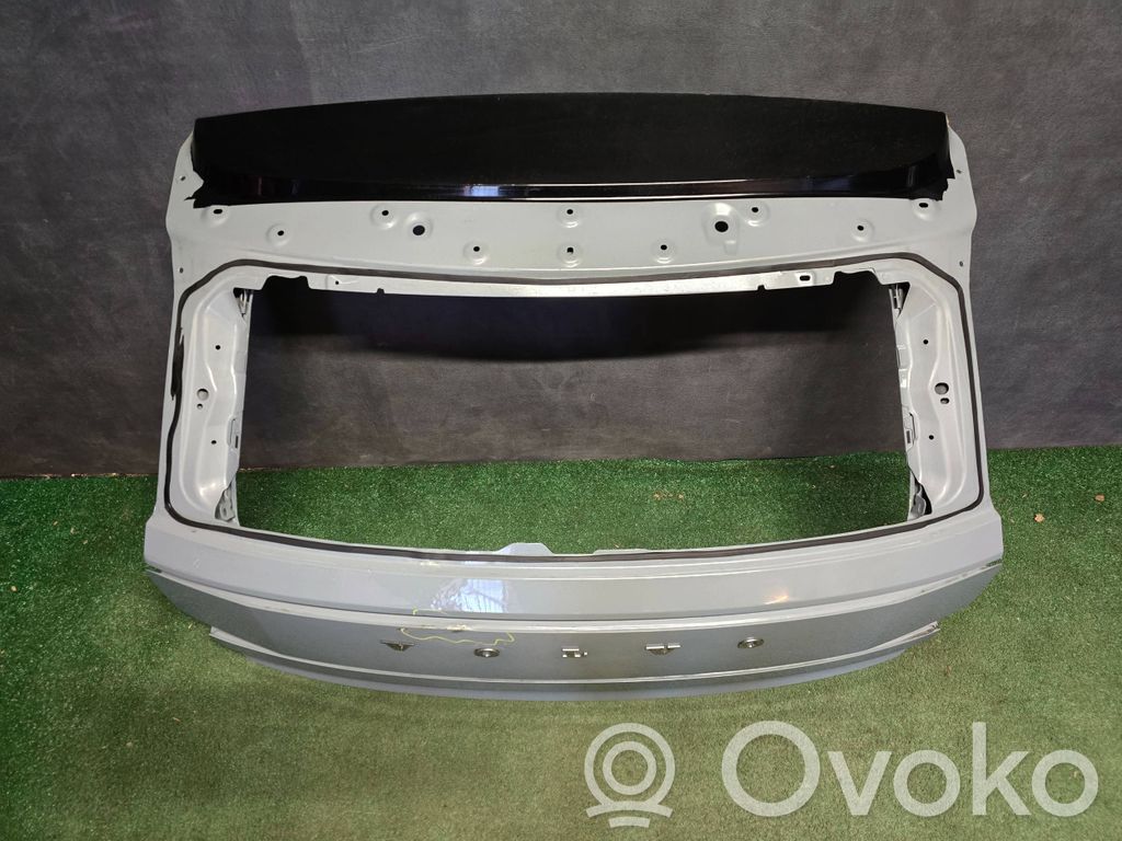 Volvo EX30 Truck tailgate 