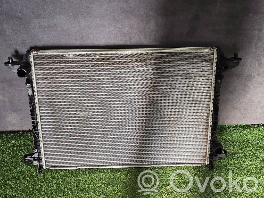 Bentley Bentayga Coolant radiator 