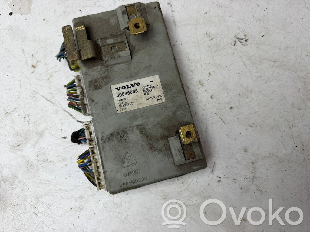 Volvo S40, V40 Comfort/convenience module 