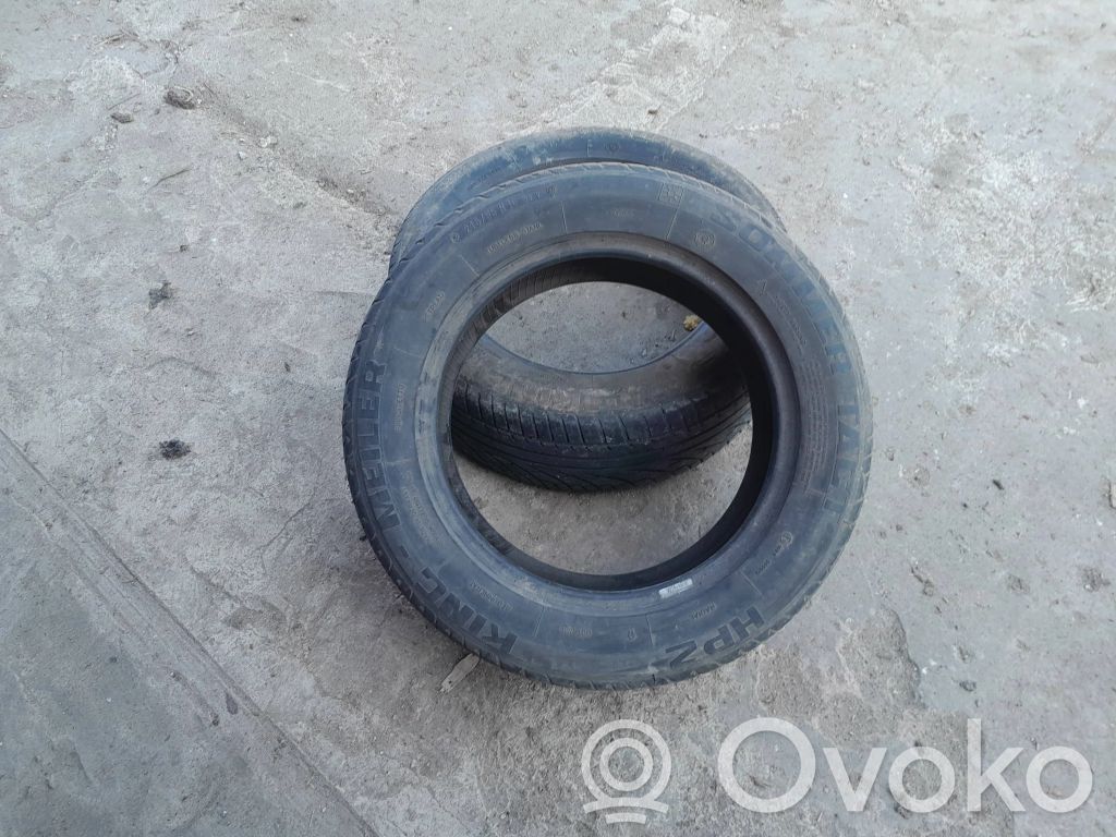 Neumático de verano R16