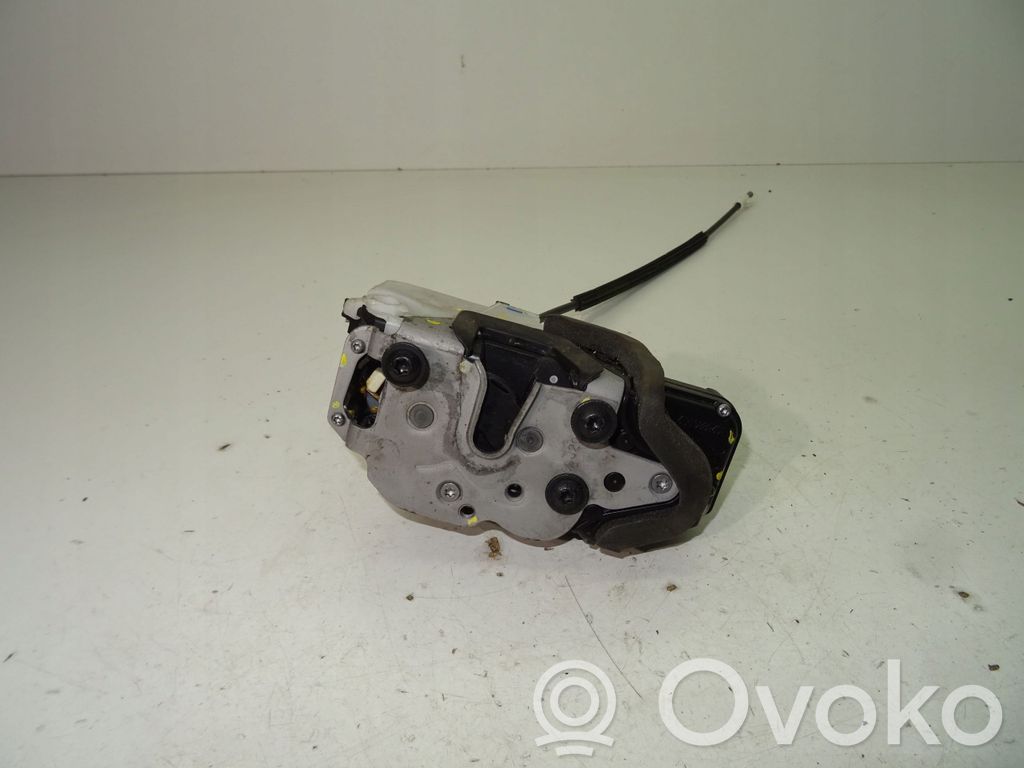 Opel Insignia A Etuoven lukko 