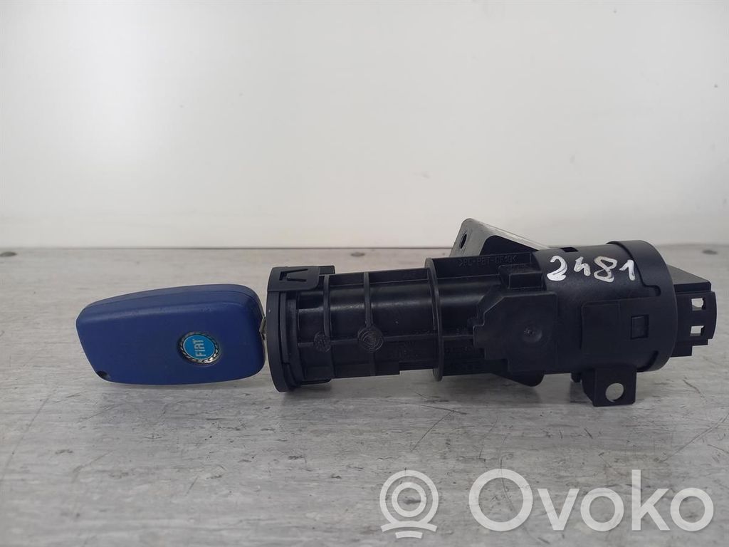 Fiat Stilo Užvedimo spynelė 