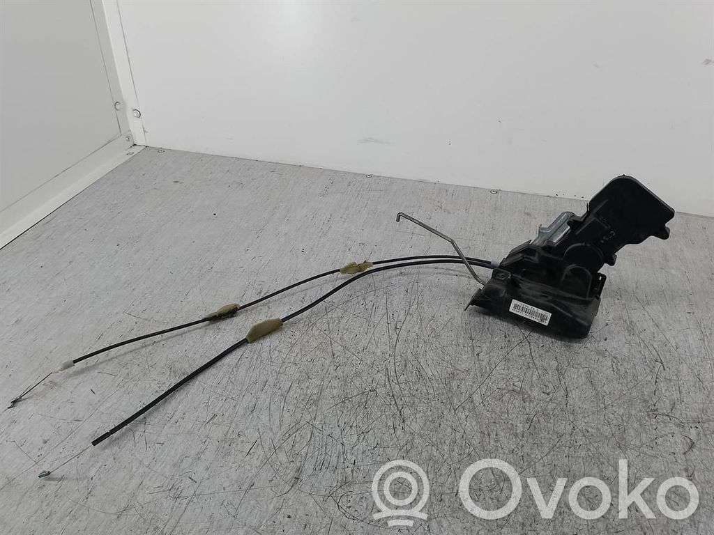 Mazda 2 Front door lock 