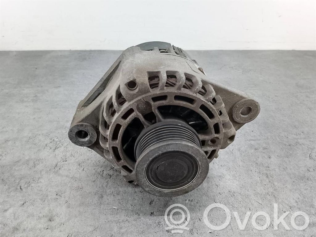 Opel Vectra C Ģenerators 