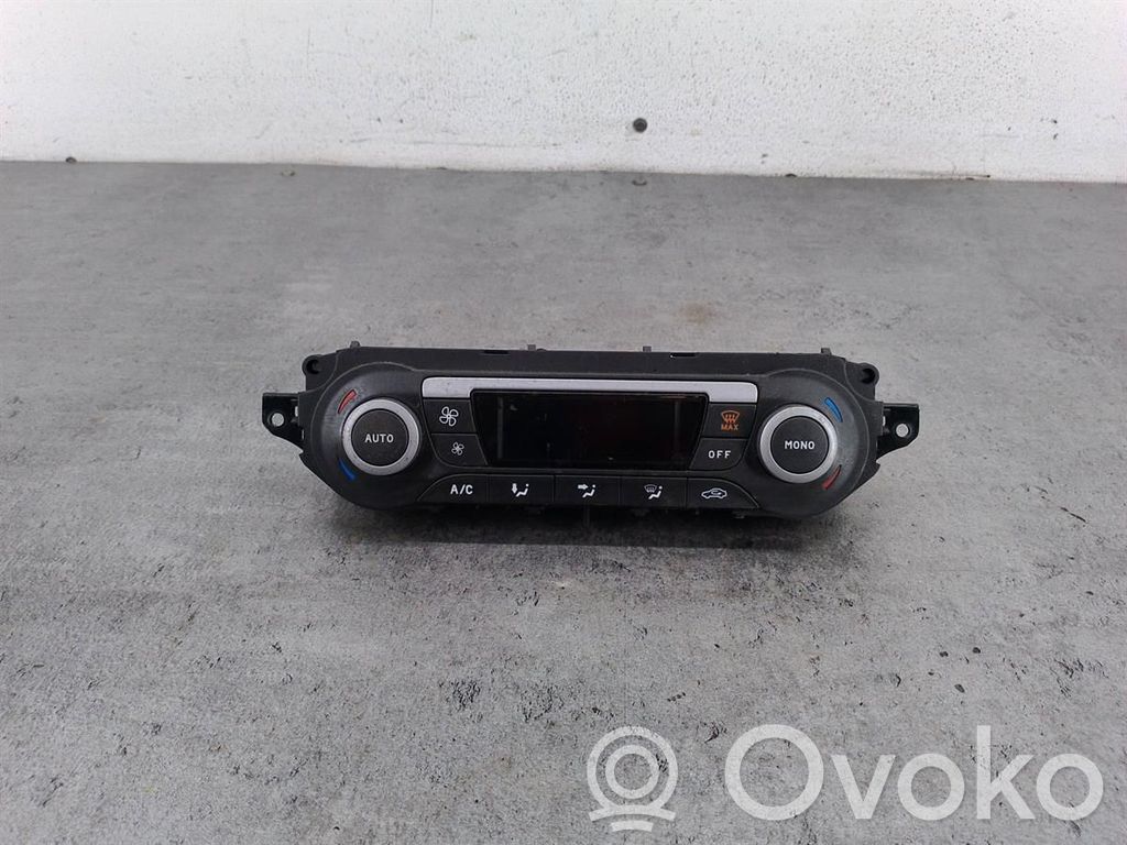 Ford Focus Climate control/heater control trim 