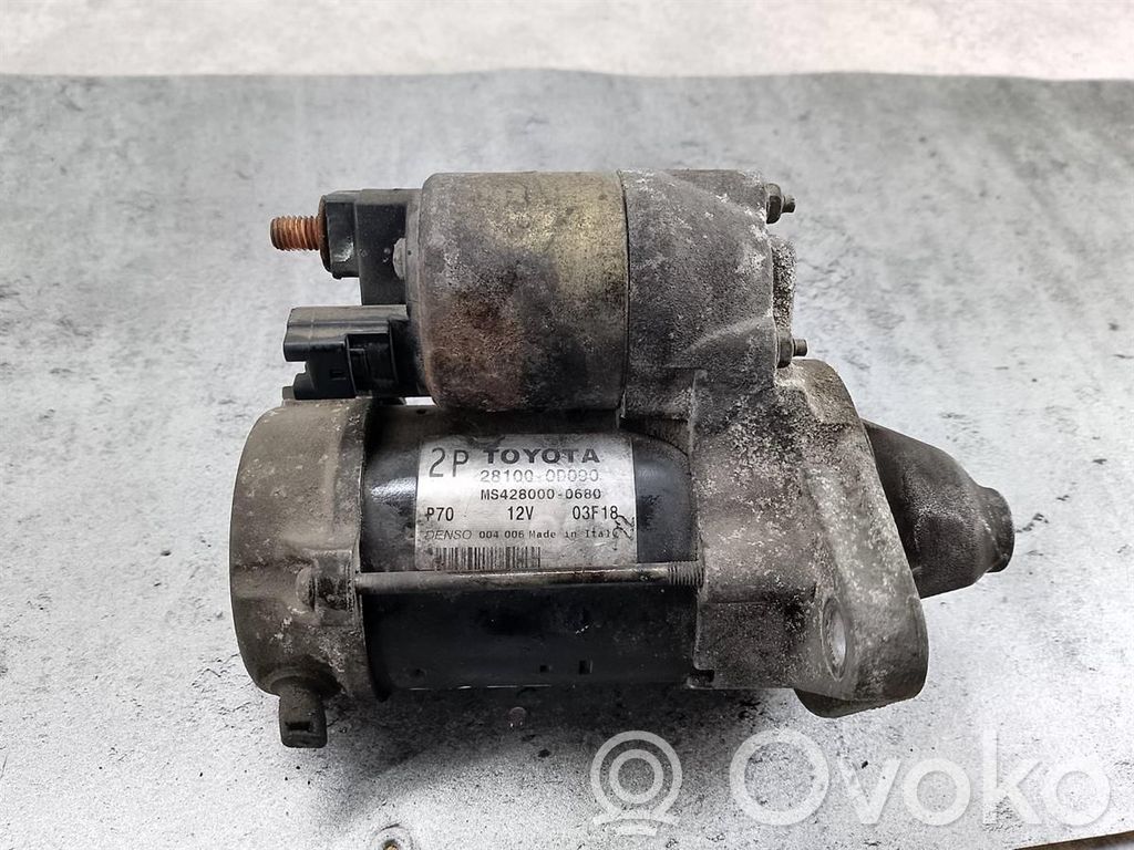 Toyota Avensis T250 Motor de arranque 
