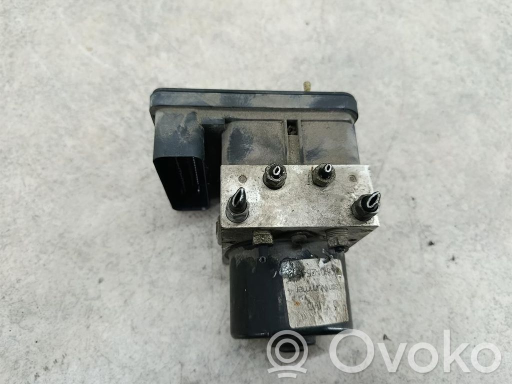 Pompe ABS   8M512C405AA
