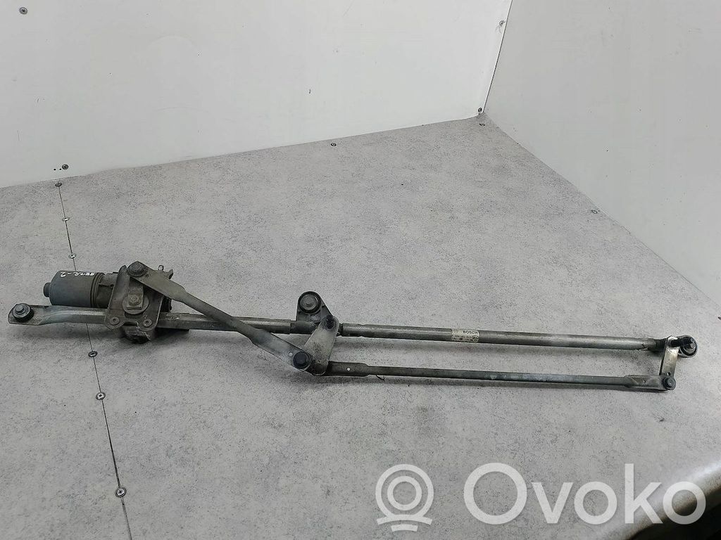 Wischergestänge vorne