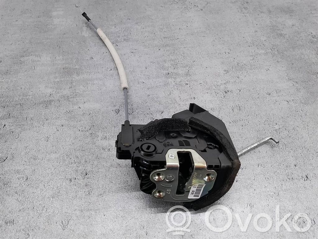 KIA Stonic Cerradura de puerta trasera 
