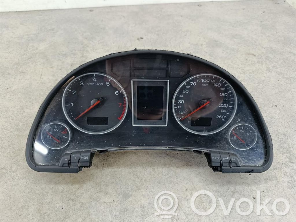 Audi A4 S4 B6 8E 8H Vitezometru (grup de instrumente) 