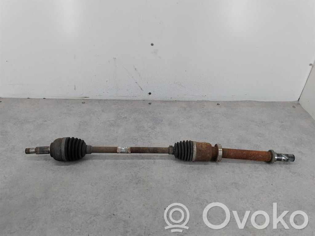 Renault Clio III Priekšējā pusass 
