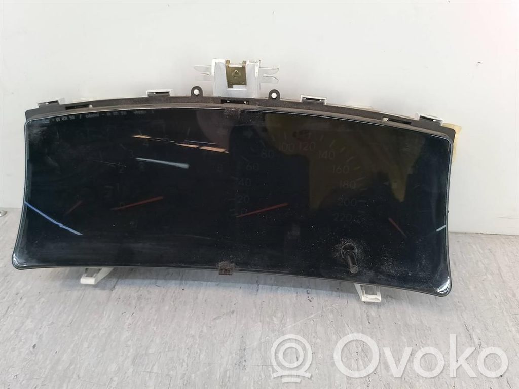 Toyota Corolla E120 E130 Speedometer (instrument cluster) 