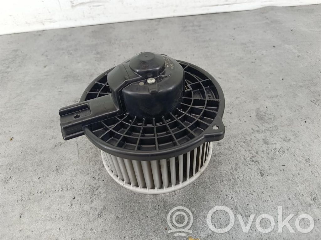 Mazā radiatora ventilators   GJ8AA02