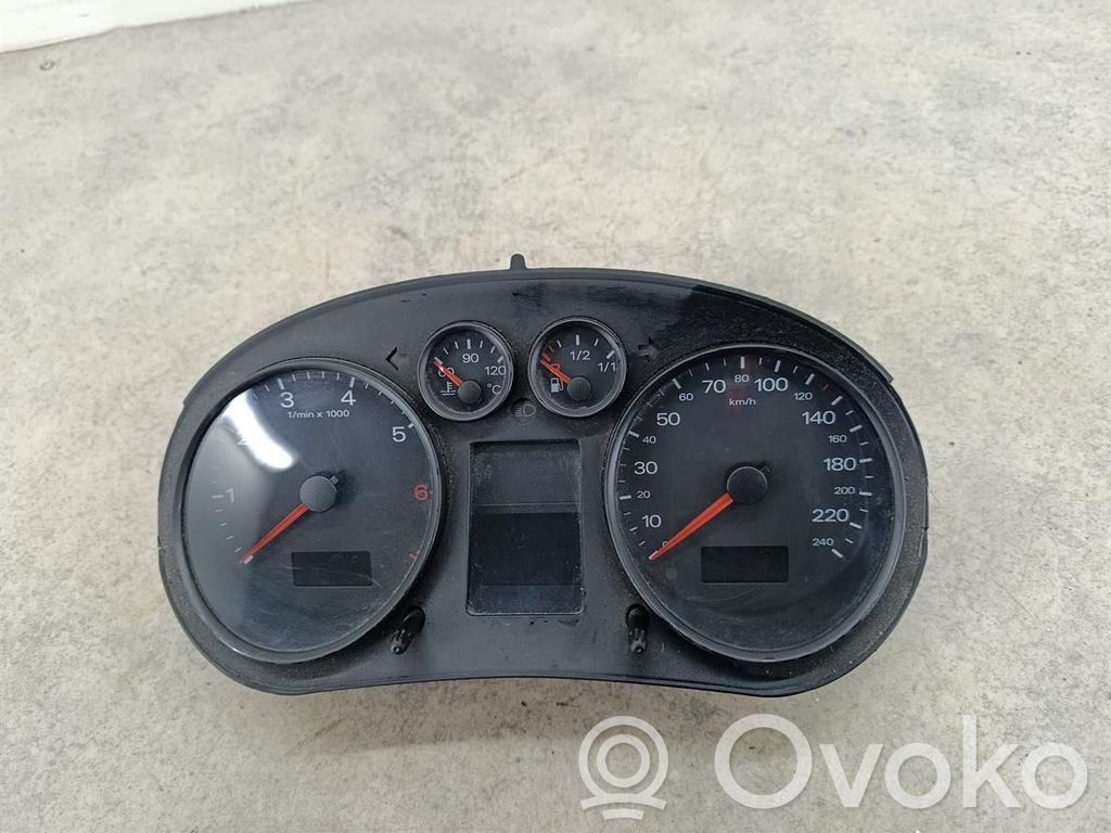 Audi A2 Speedometer (instrument cluster) 