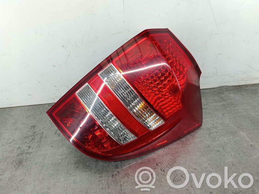 Rear/tail lights