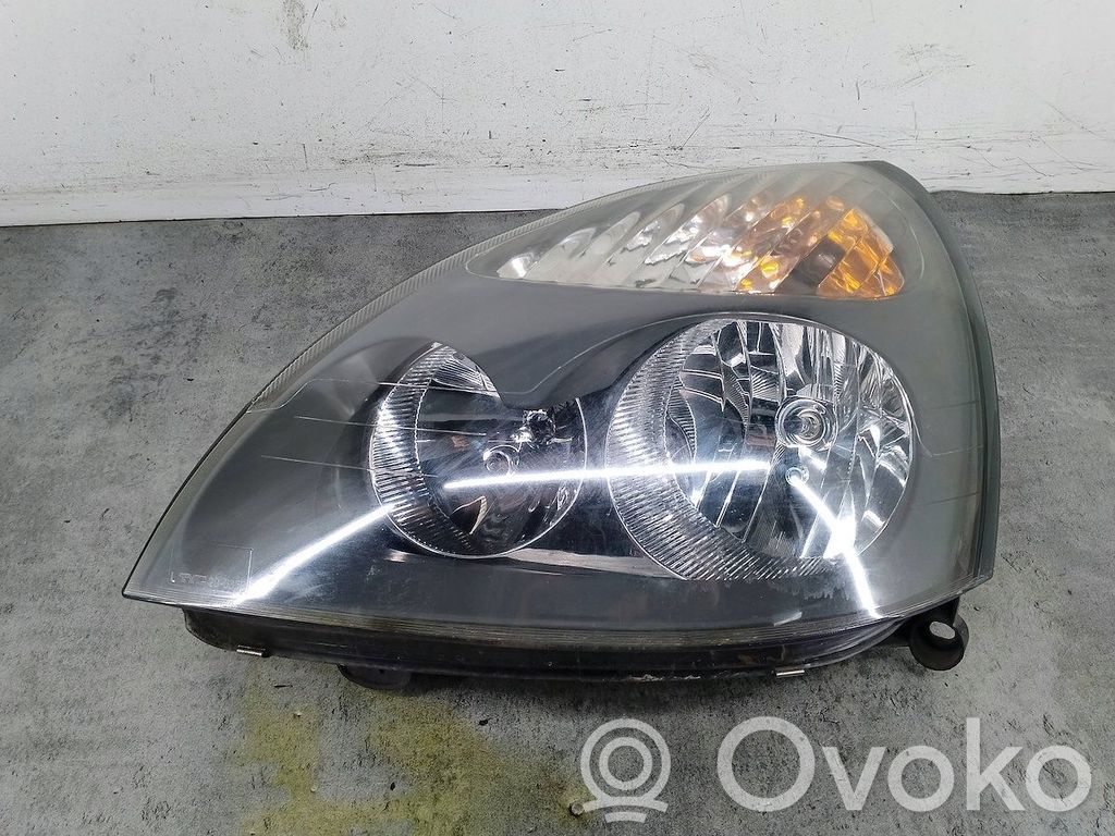 Renault Clio II Scheinwerfer 