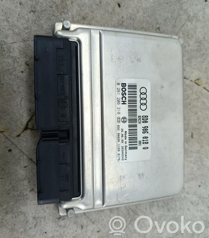 Audi A4 S4 B5 8D Engine control unit/module ECU 