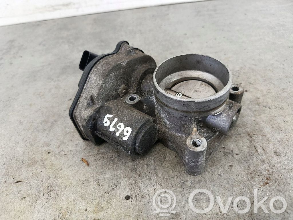 Ford C-MAX I Drosele 