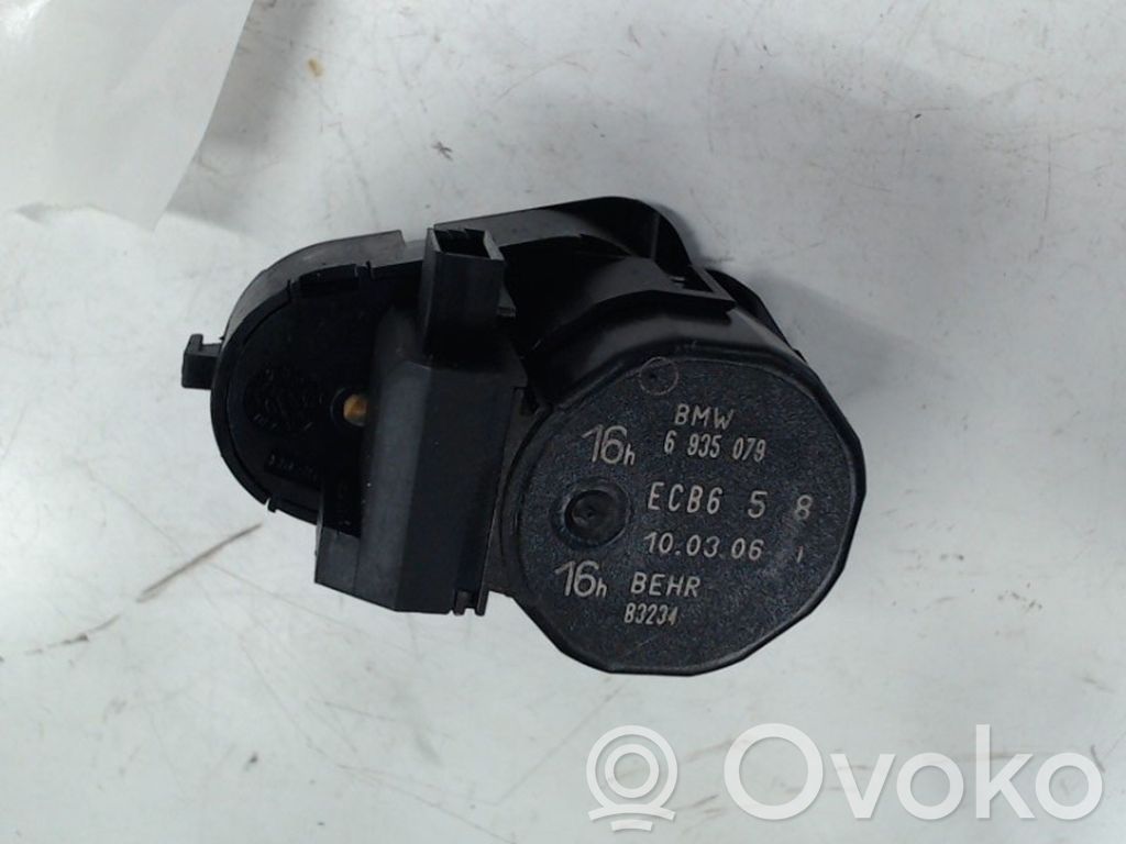 BMW 7 E65 E66 A/C air flow flap actuator/motor 