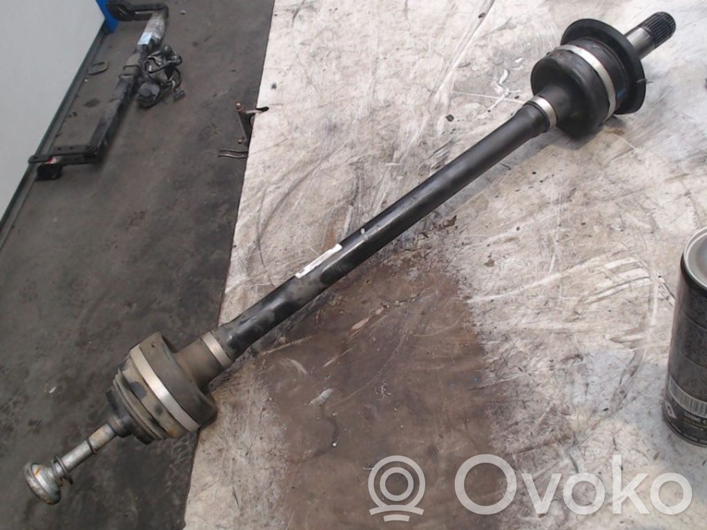 BMW X5 G05 Albero di trasmissione posteriore 