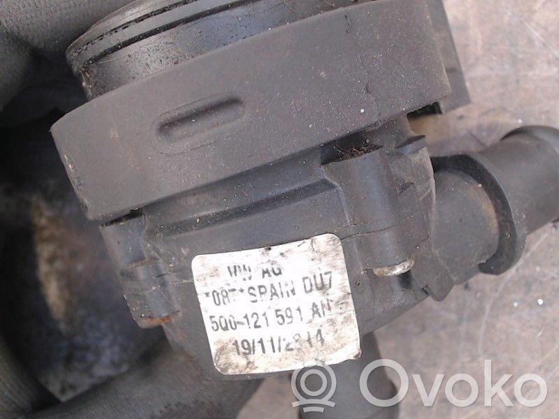 Vandens pompa   5Q0121591,5Q0121591