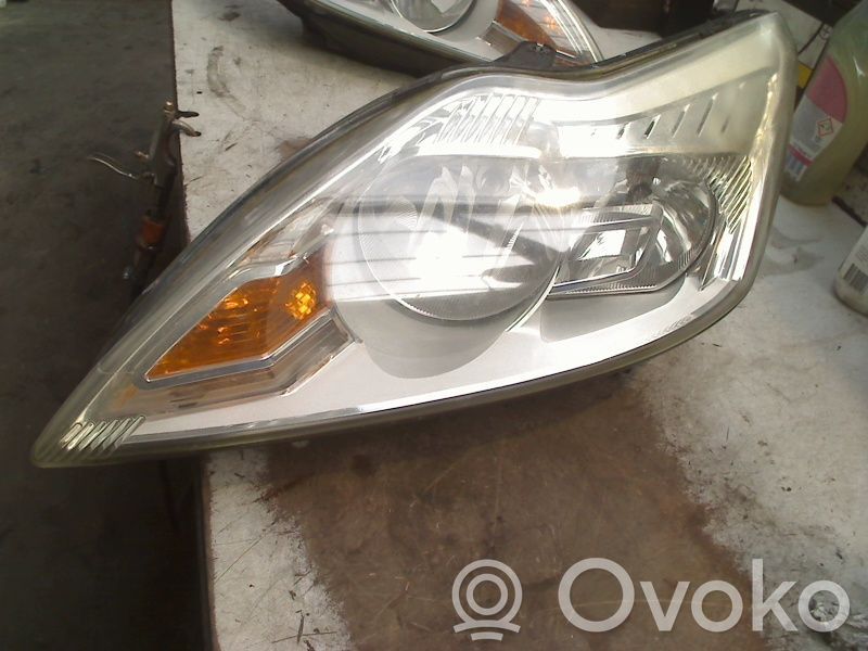 Headlight/headlamp   8M5113W030AD,8M5113W030AD