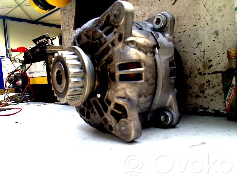 Volkswagen Transporter - Caravelle T5 Alternator 