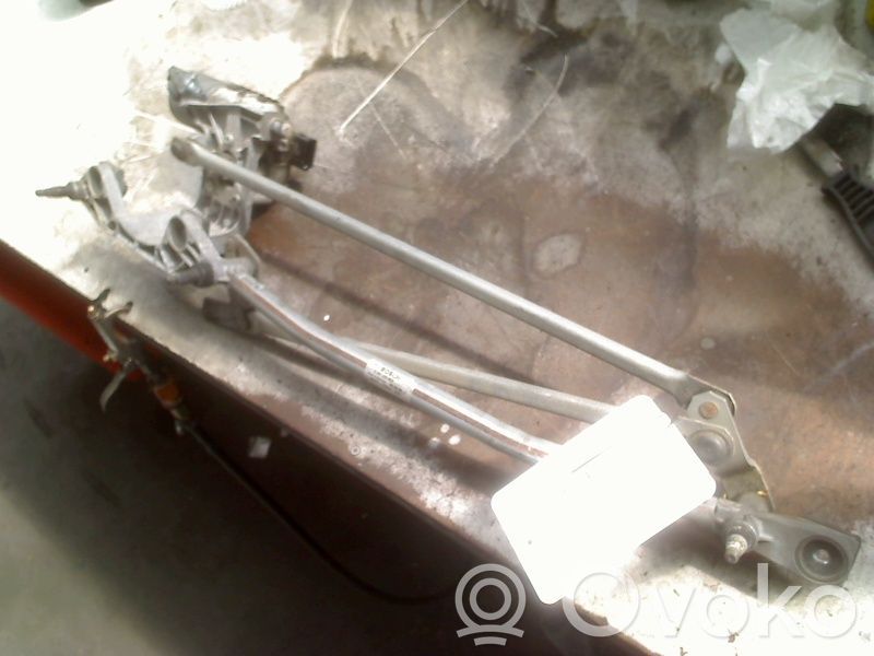 Front wiper linkage