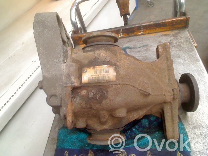 BMW 1 E81 E87 Kita dugno detalė 
