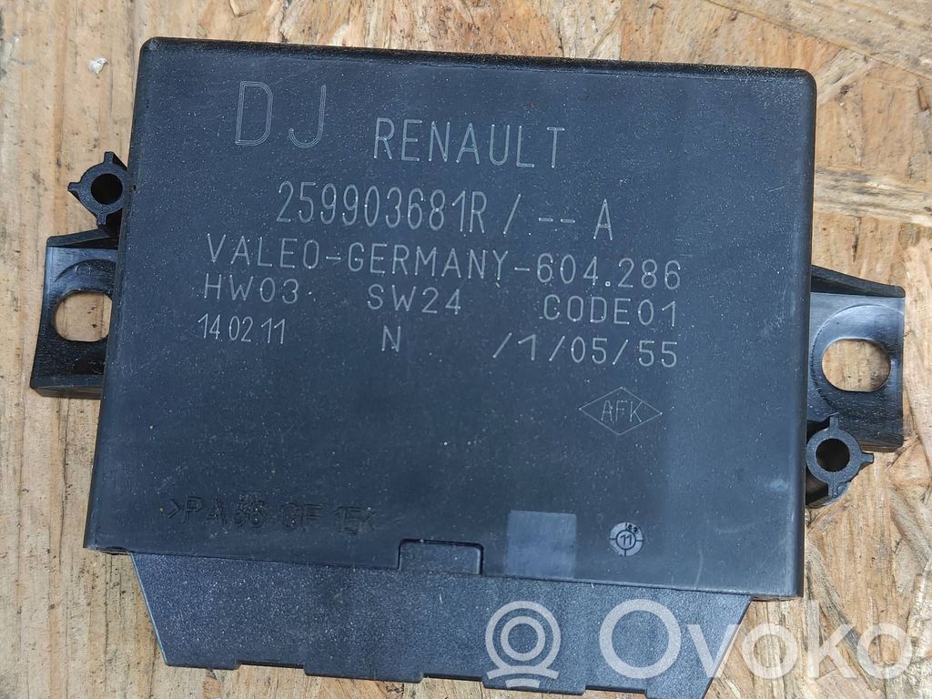 Renault Megane III Unité de commande, module PDC aide au stationnement 