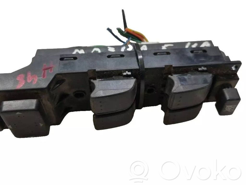 Electric window control switch   CC2966350A,198