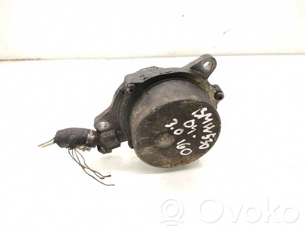 Vacuum pump   211