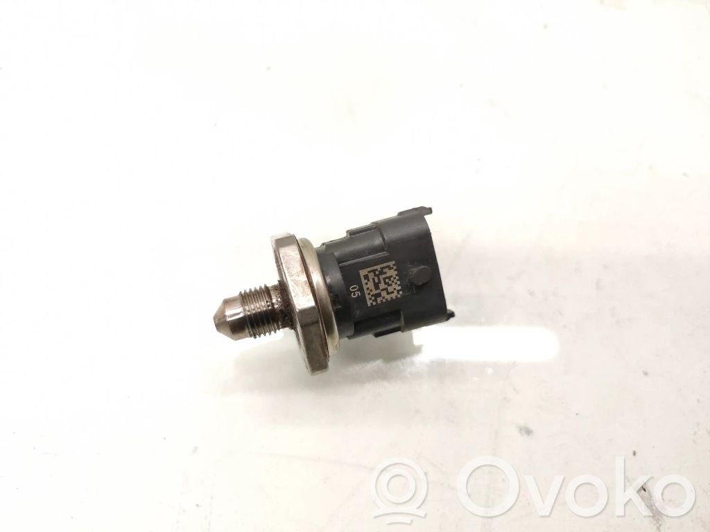 Sensor de presión de combustible   353422E610