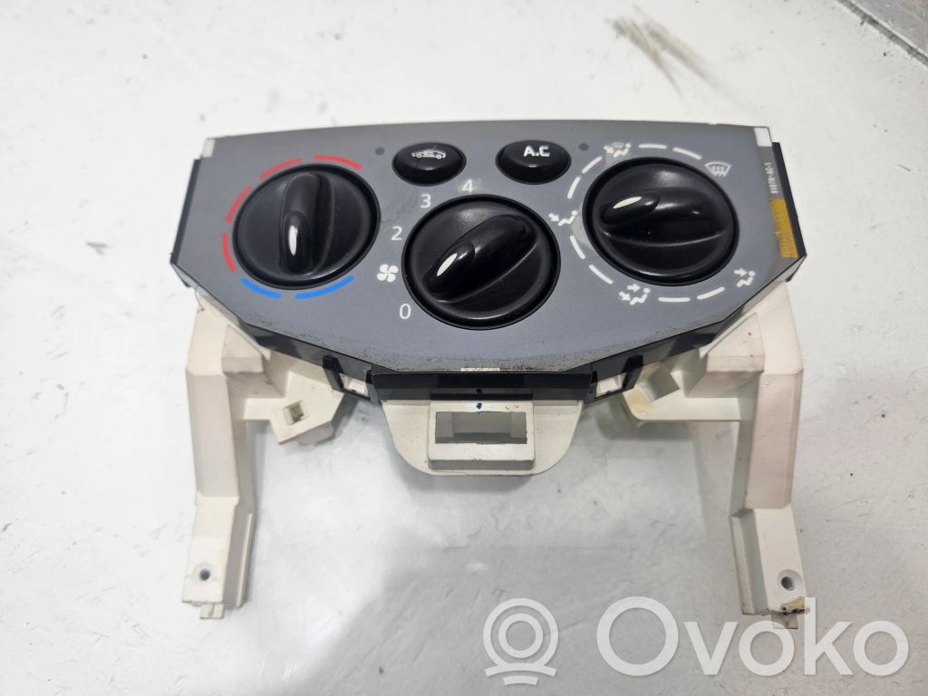 Opel Vivaro Climate control unit 