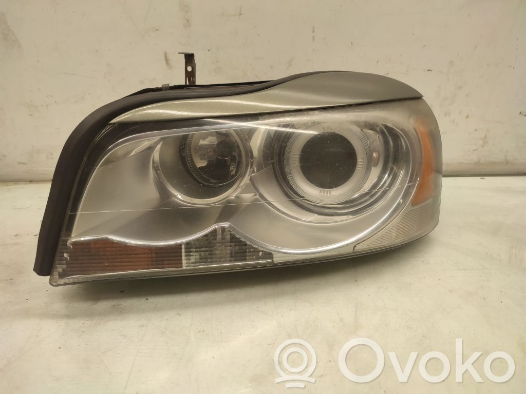 Volvo XC90 Scheinwerfer 
