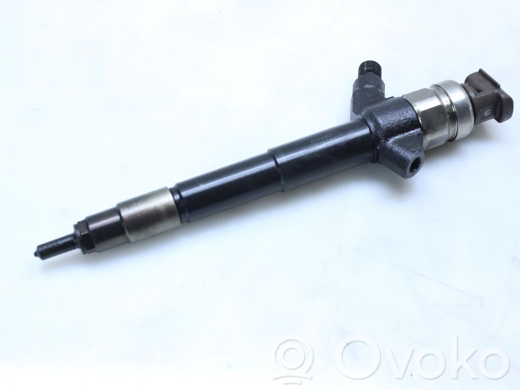 Mitsubishi Pajero Inyector de combustible 