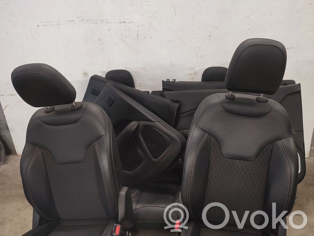 Interior set