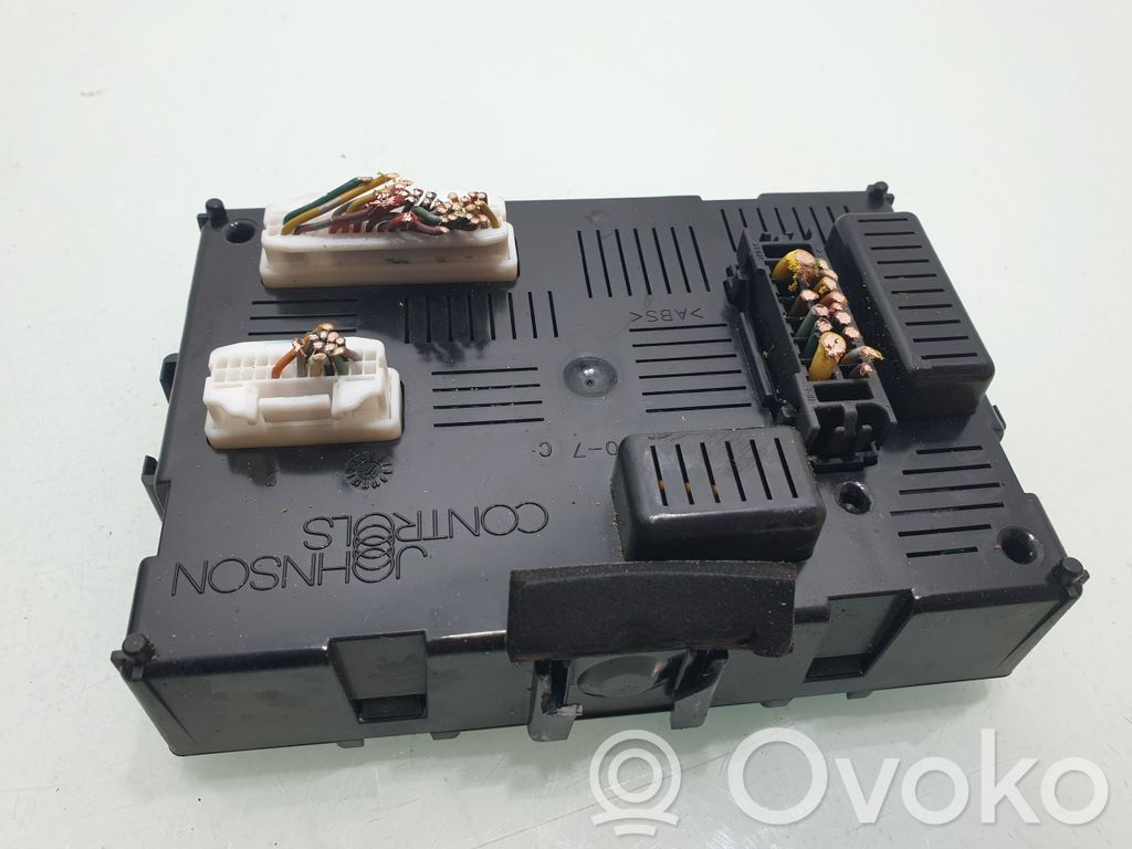 Nissan Note (E11) Komforto modulis 