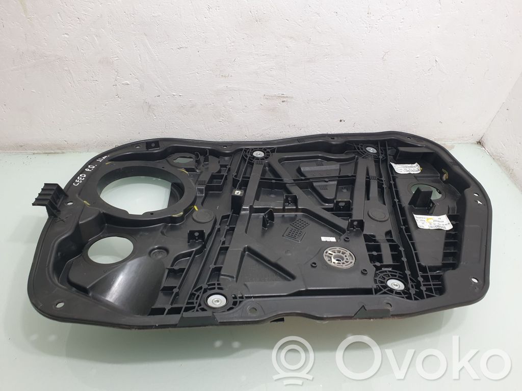 KIA Ceed Mecanismo para subir la puerta delantera sin motor 