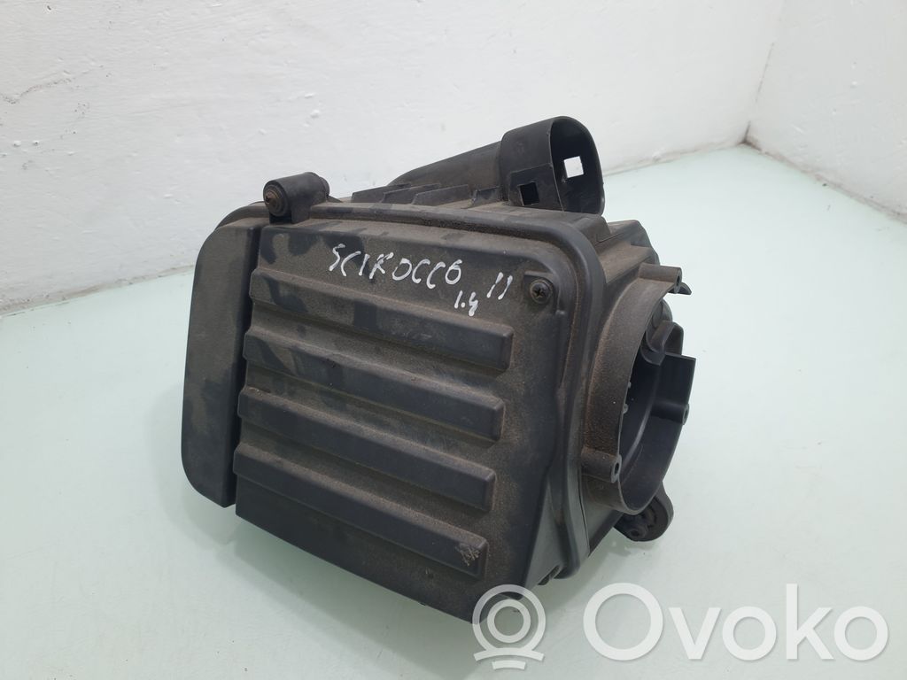 Luftfilterkasten   1K0129607AL