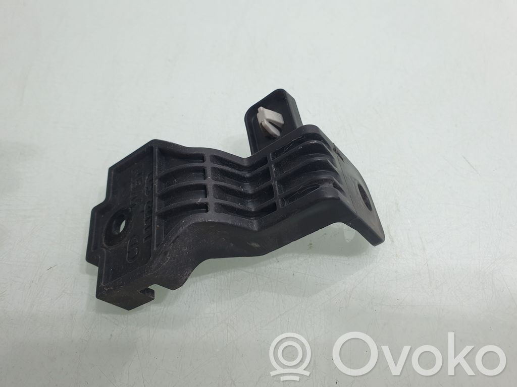 KIA Ceed Rear bumper mounting bracket 