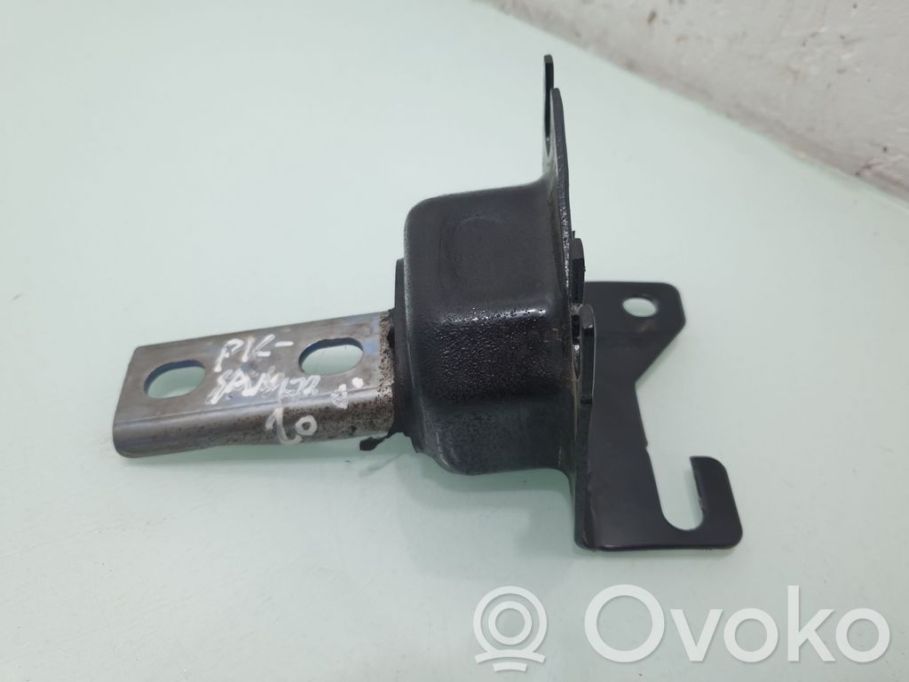 Dacia Sandero II Gearbox mounting bracket 