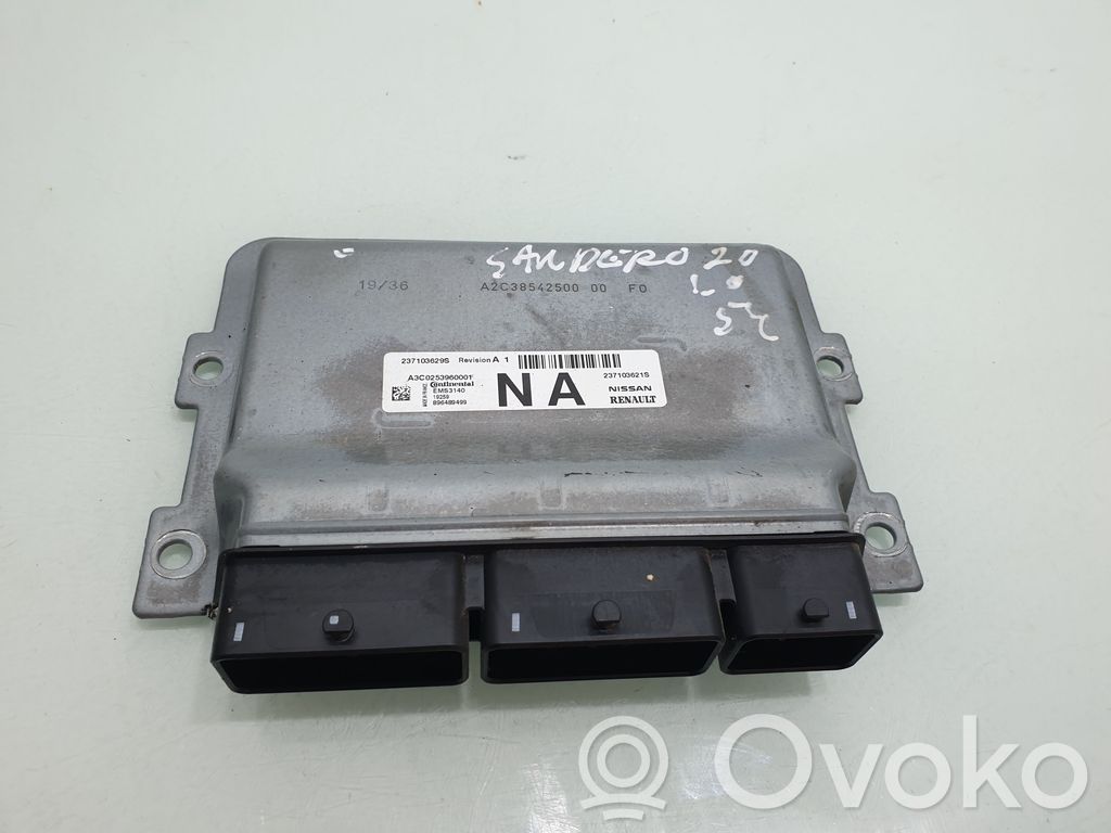 Dacia Sandero II Engine control unit/module 