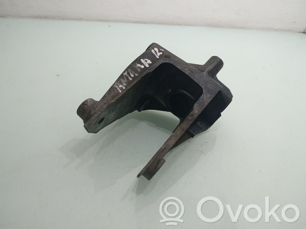 Opel Antara Engine mounting bracket 