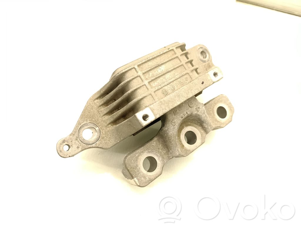 Engine mount bracket   3621