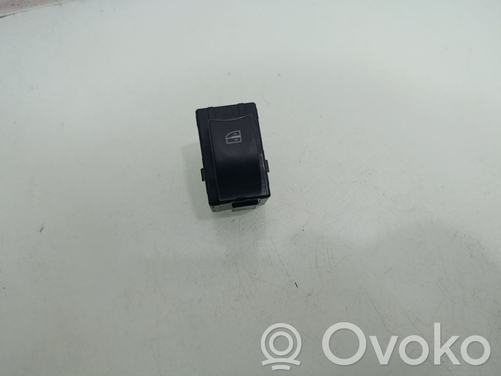 Renault Koleos I Electric window control switch 