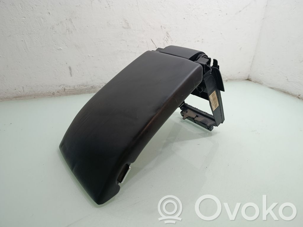 Armrest   1303437