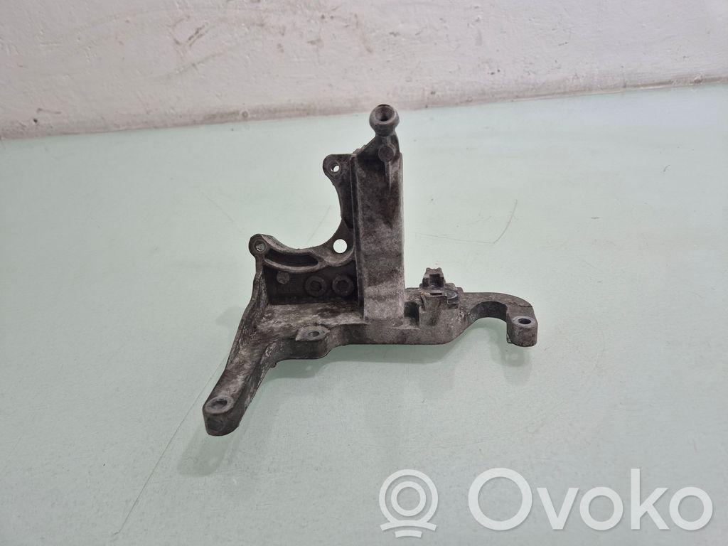 Engine mounting bracket   AV6Q9B470BB